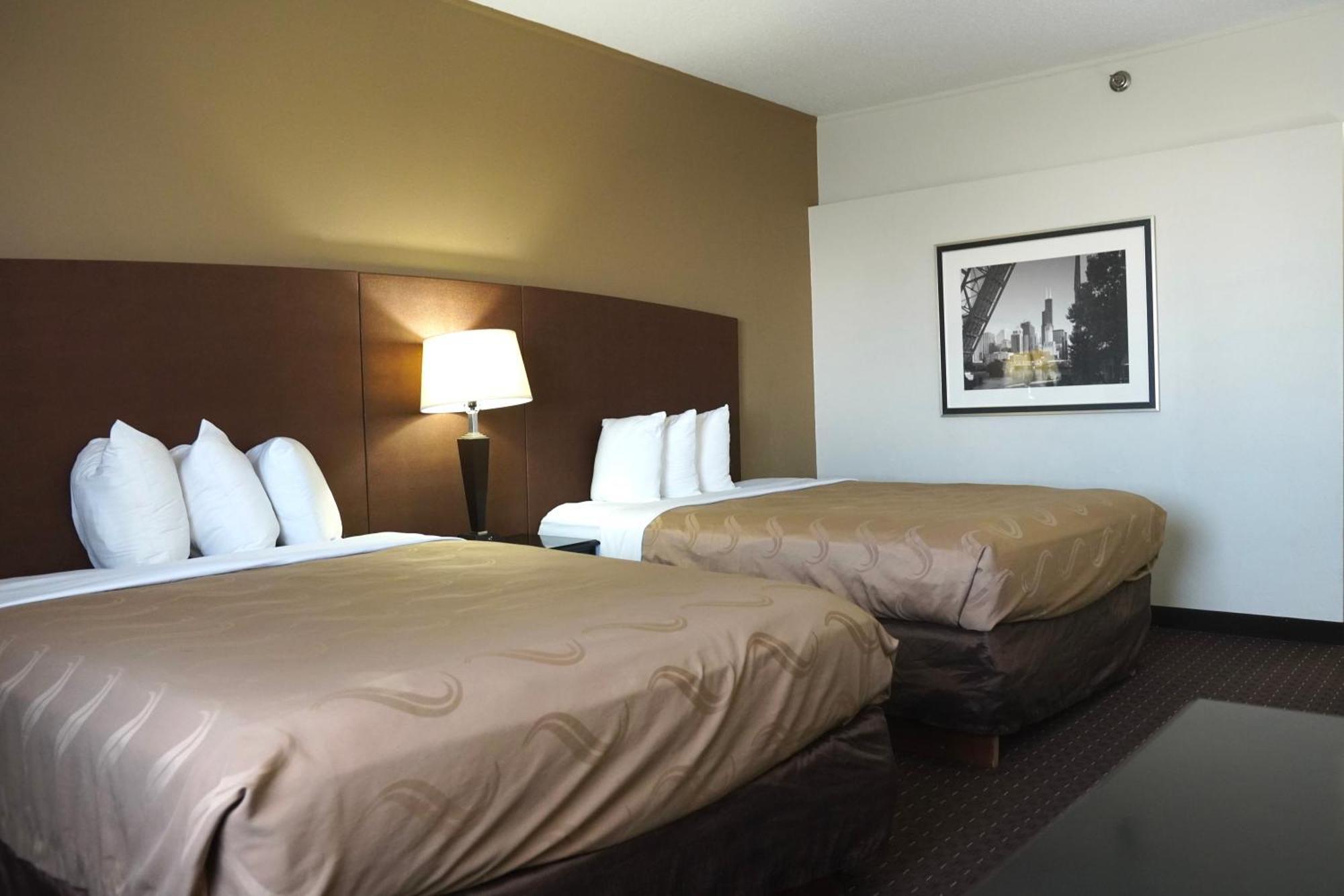 American Inn & Suites Waterford Exteriér fotografie